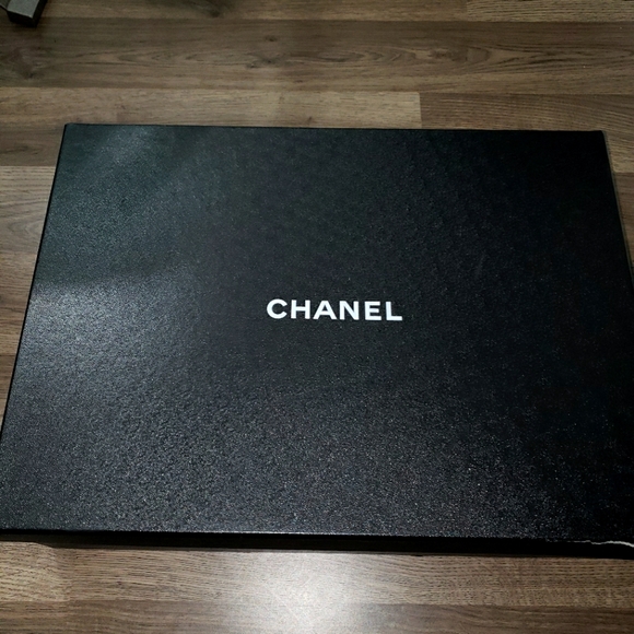 CHANEL RIDING BOOTS - Picture 13 of 13
